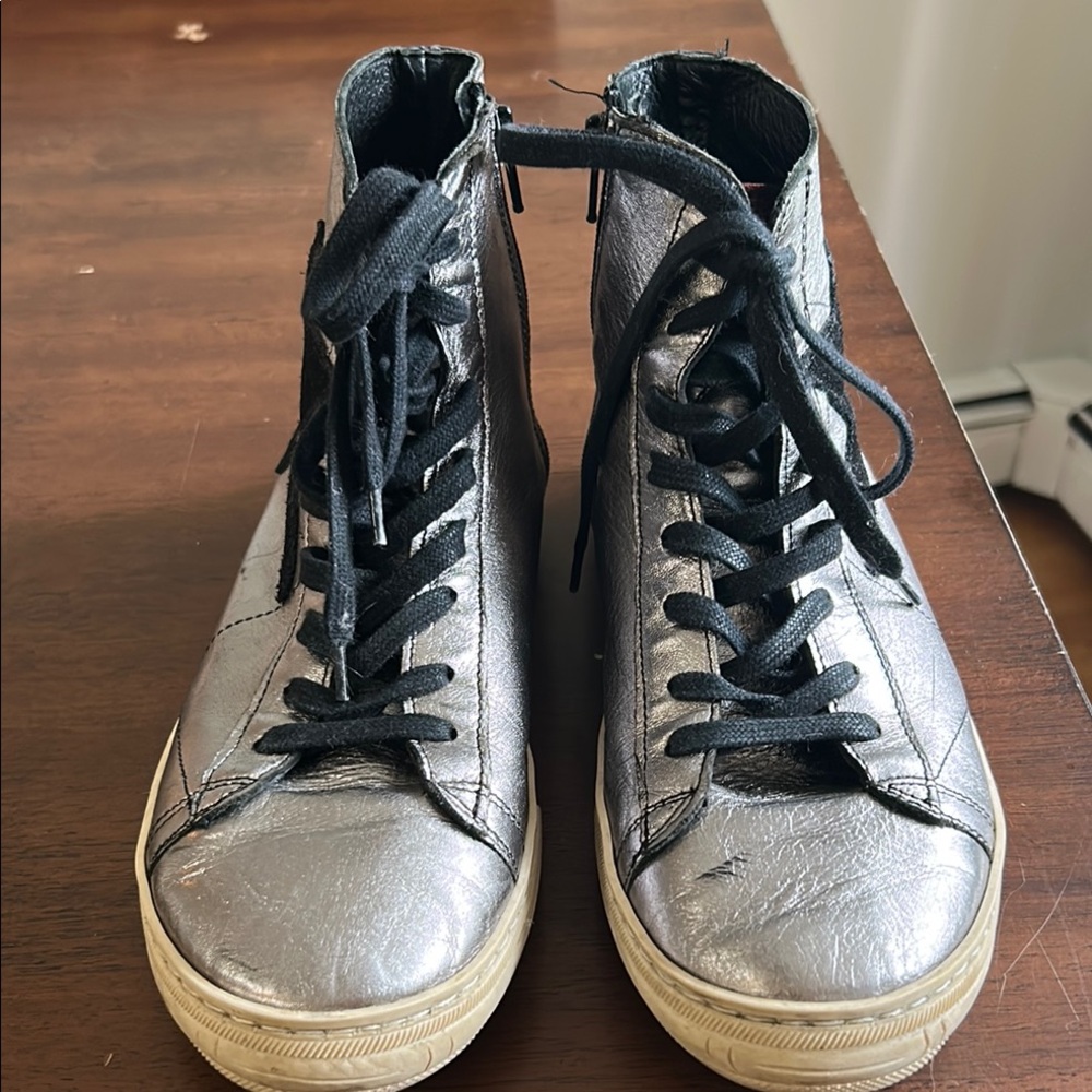 Piranha Sport High-Top Women’s Sneakers made in Italy - great condition